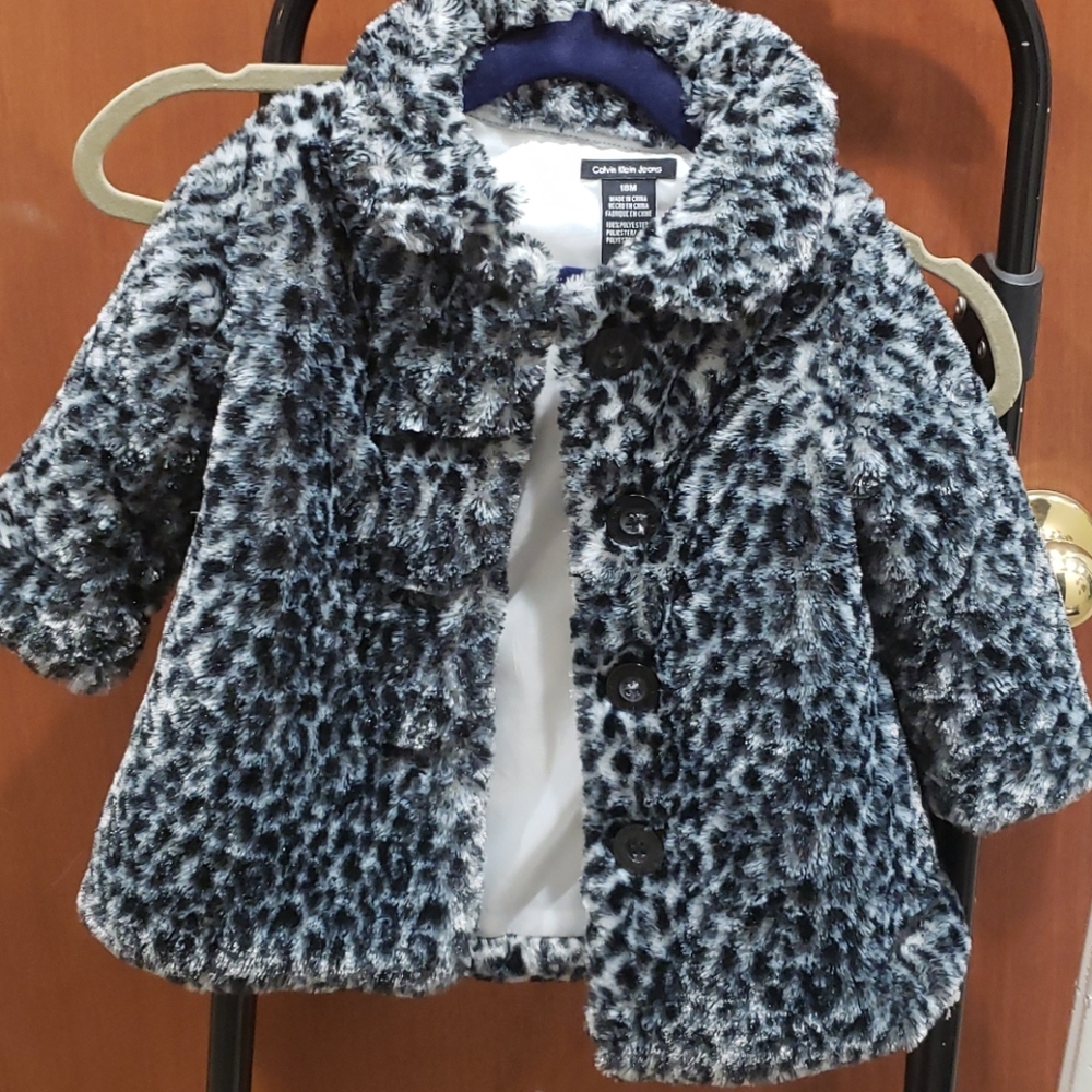 Calvin Klein Jeans Snow Leopard Print Faux Fur 18M